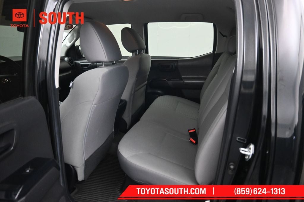 2022 Toyota Tacoma SR V6