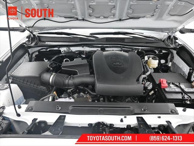 2022 Toyota Tacoma SR5 V6