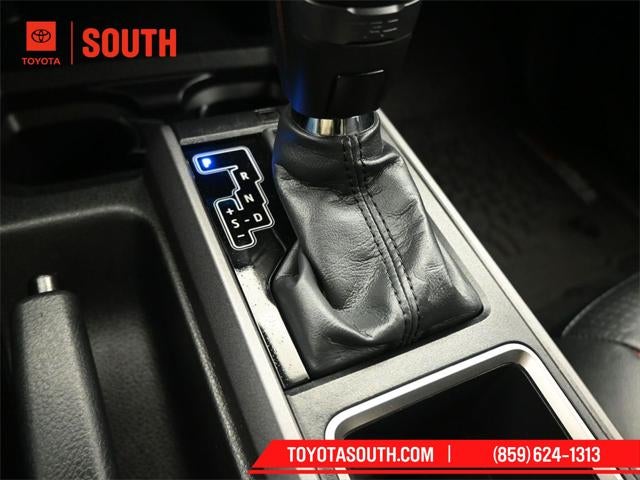 2022 Toyota Tacoma TRD Pro V6