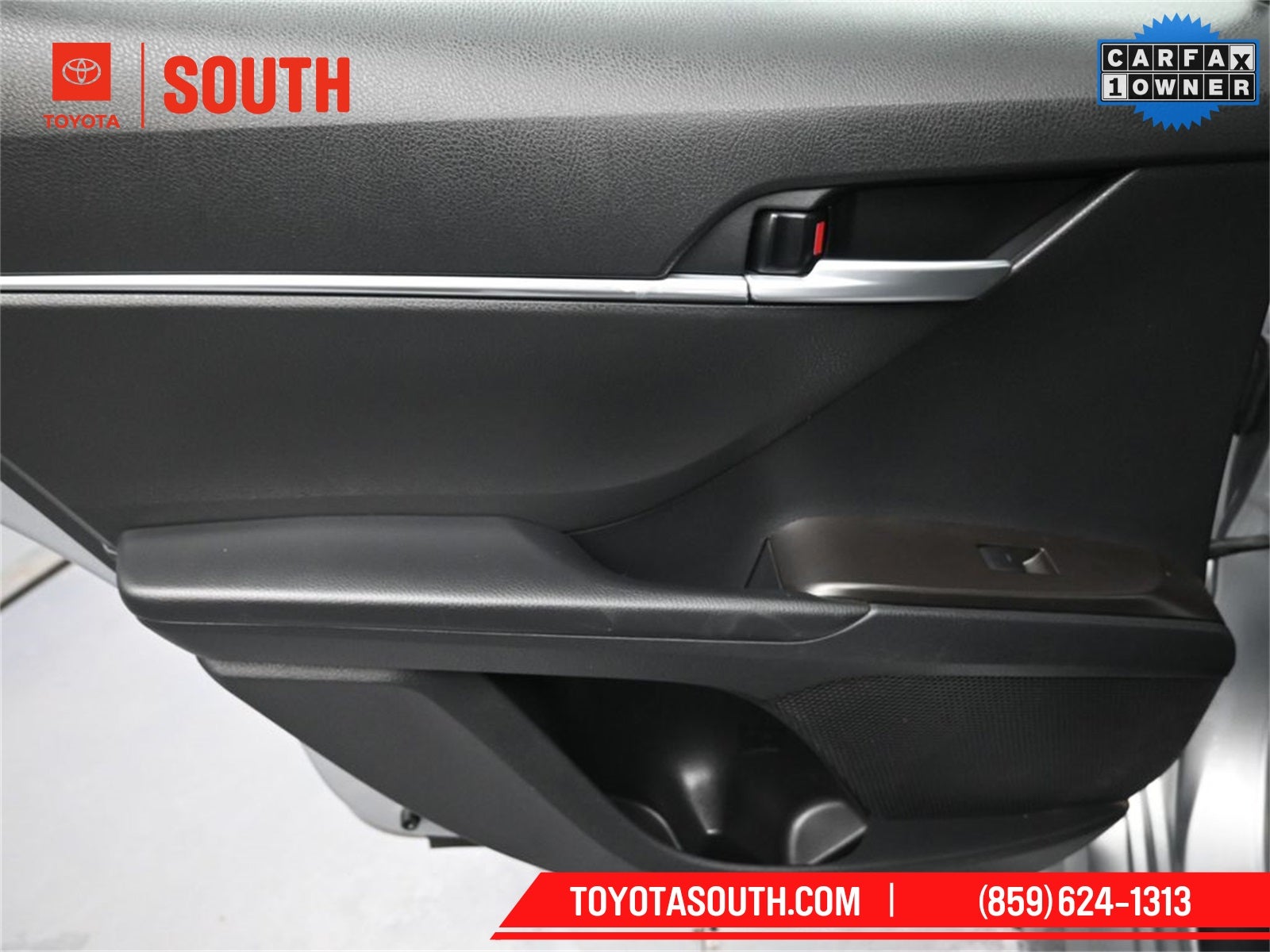 2024 Toyota Camry Hybrid LE