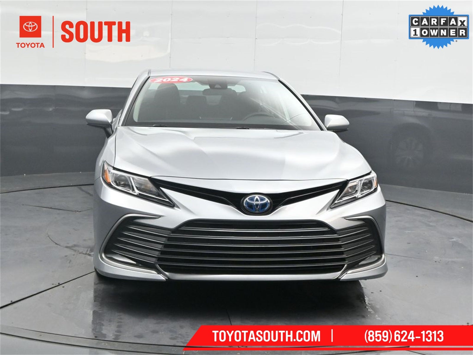 2024 Toyota Camry Hybrid LE