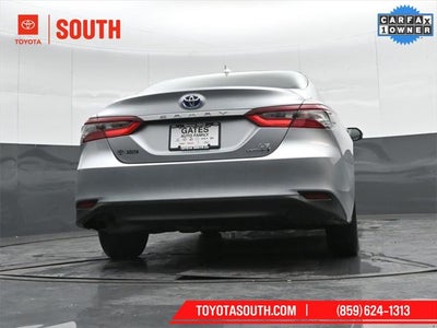 2024 Toyota Camry Hybrid LE