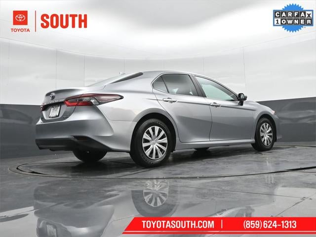2024 Toyota Camry Hybrid LE