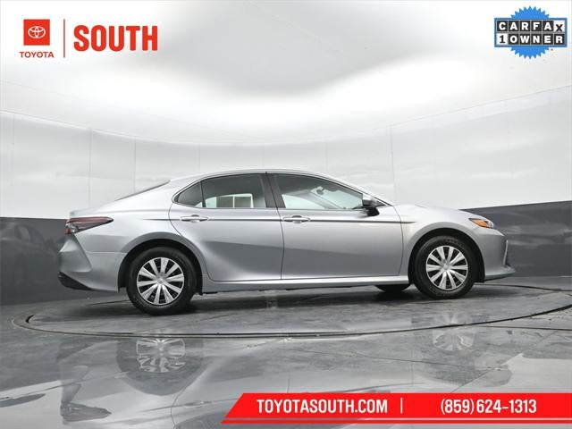 2024 Toyota Camry Hybrid LE