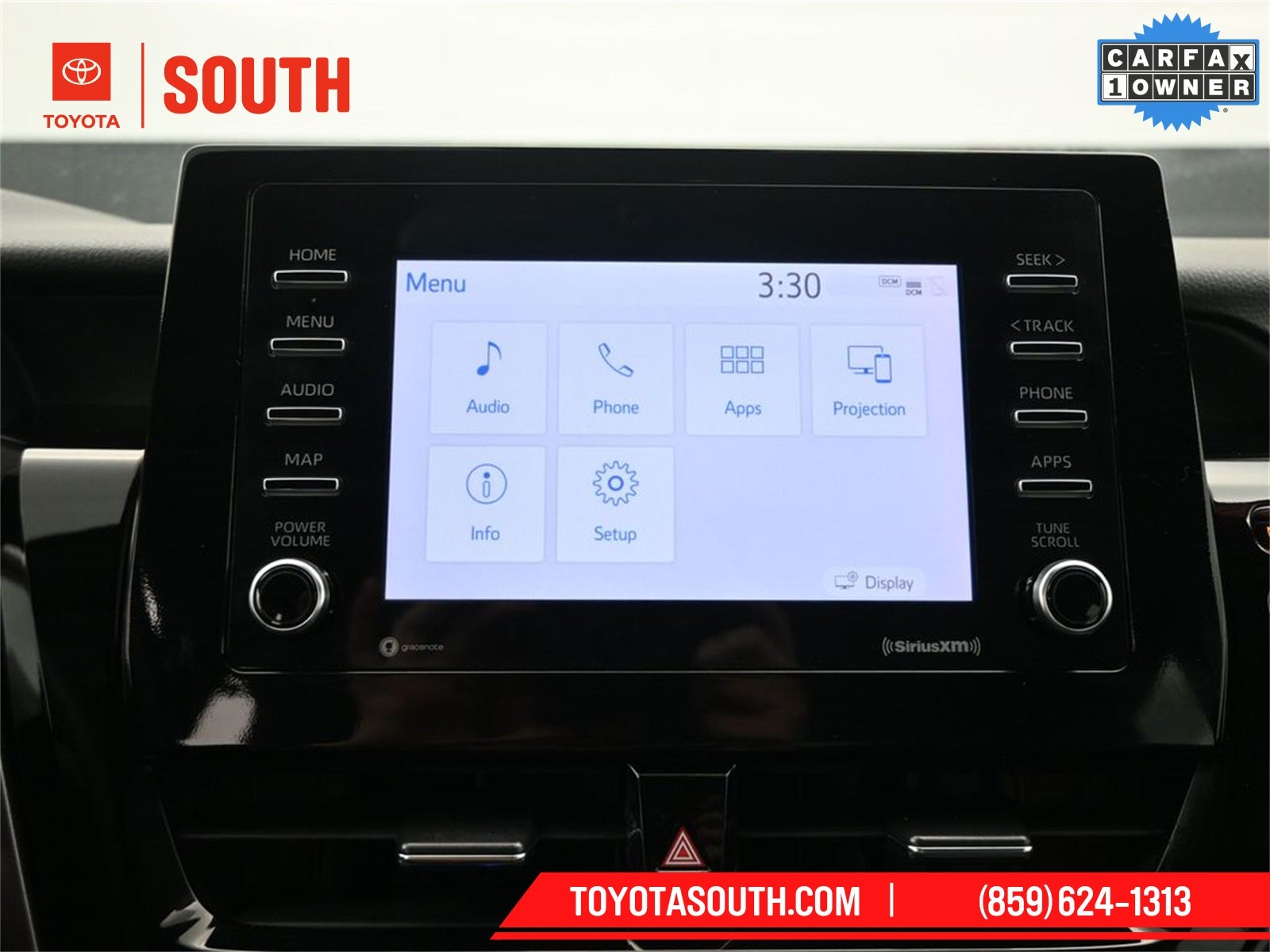 2024 Toyota Camry Hybrid SE