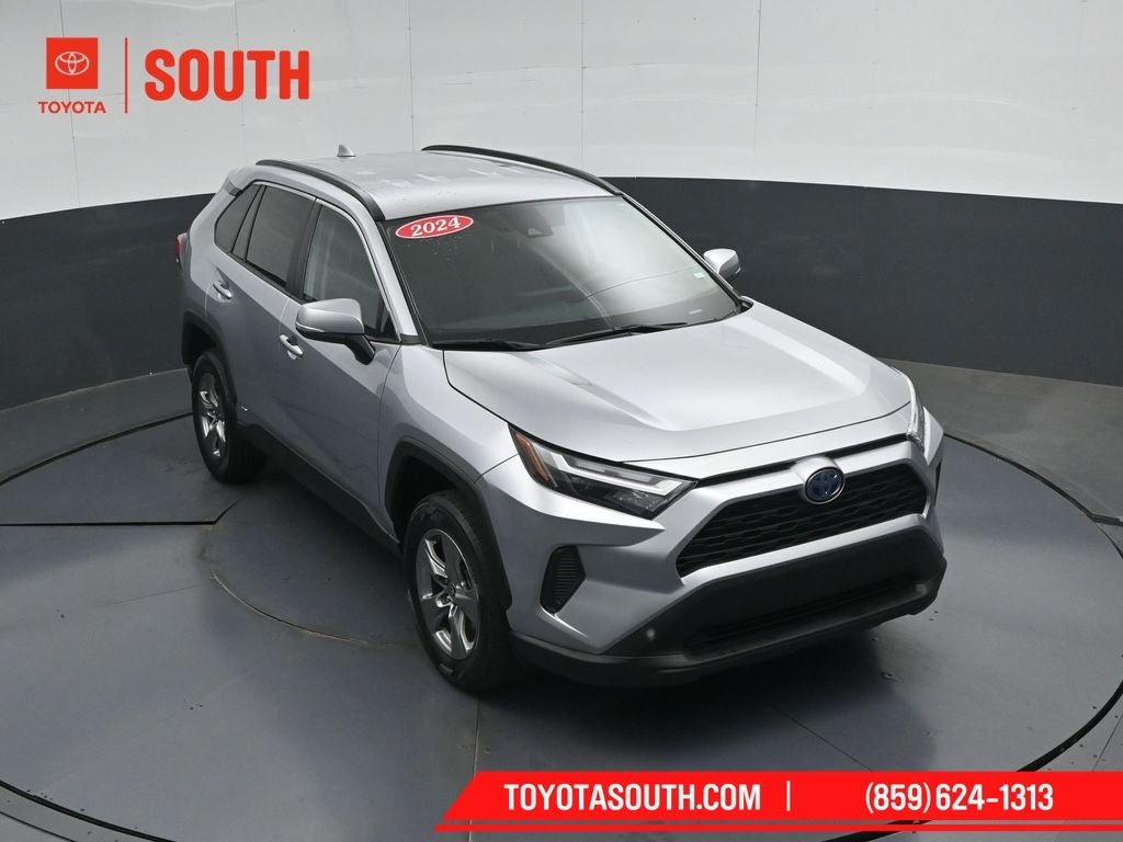 2024 Toyota RAV4 Hybrid XLE