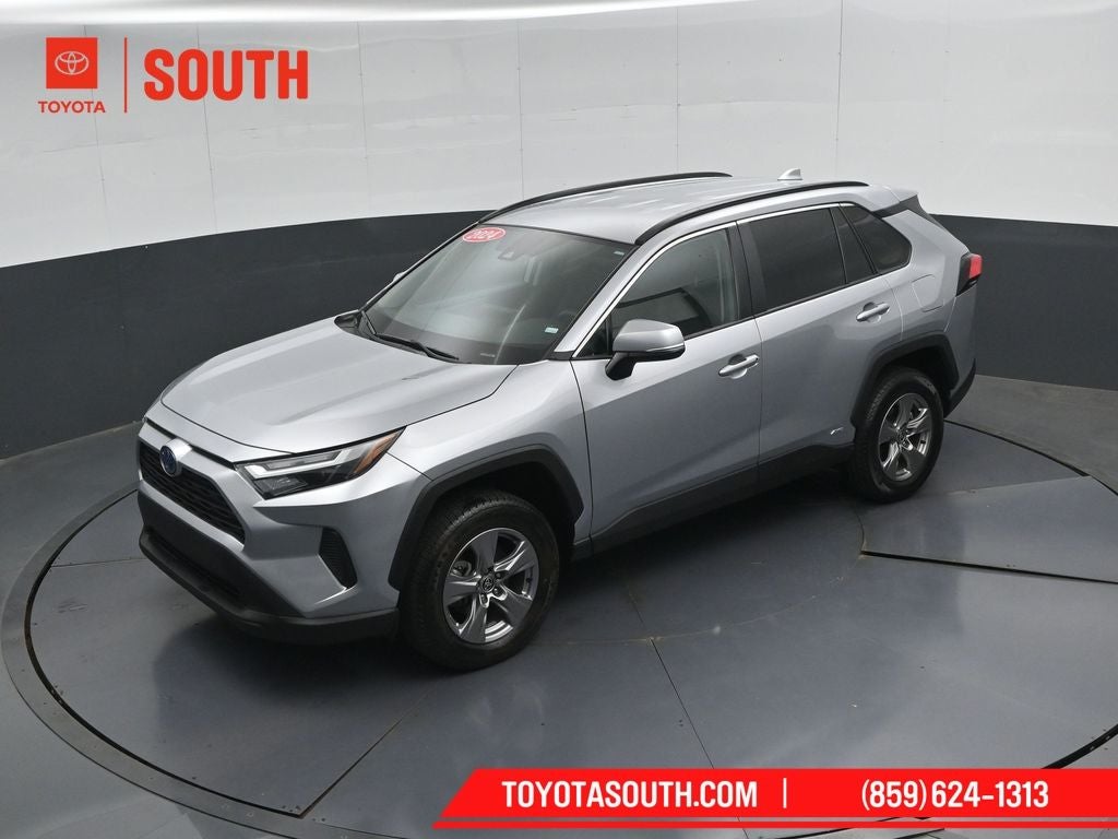 2024 Toyota RAV4 Hybrid XLE