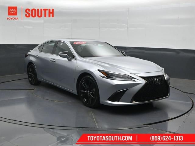 2023 Lexus ES 300h