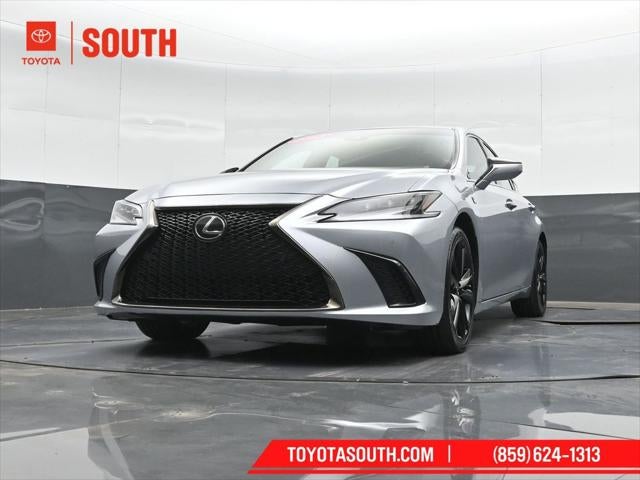2023 Lexus ES 300h