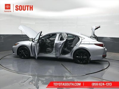 2023 Lexus ES 300h