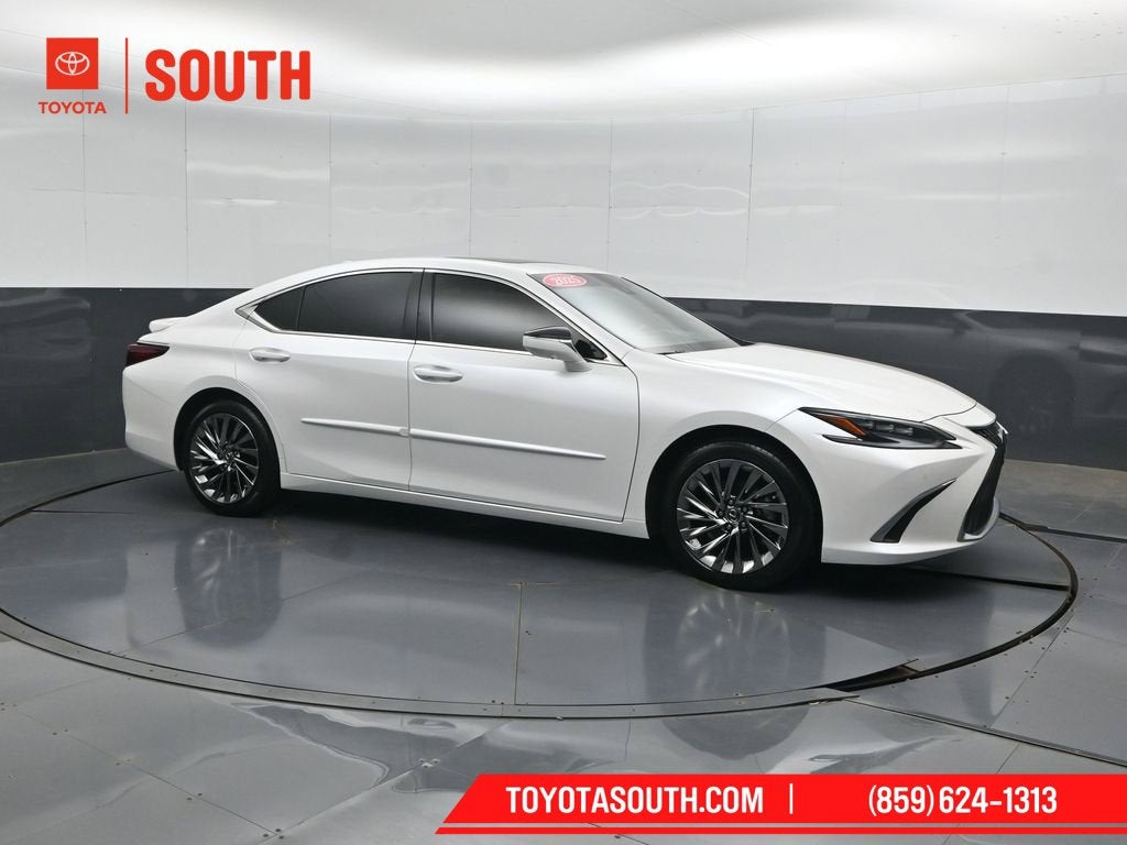 2025 Lexus ES Hybrid
