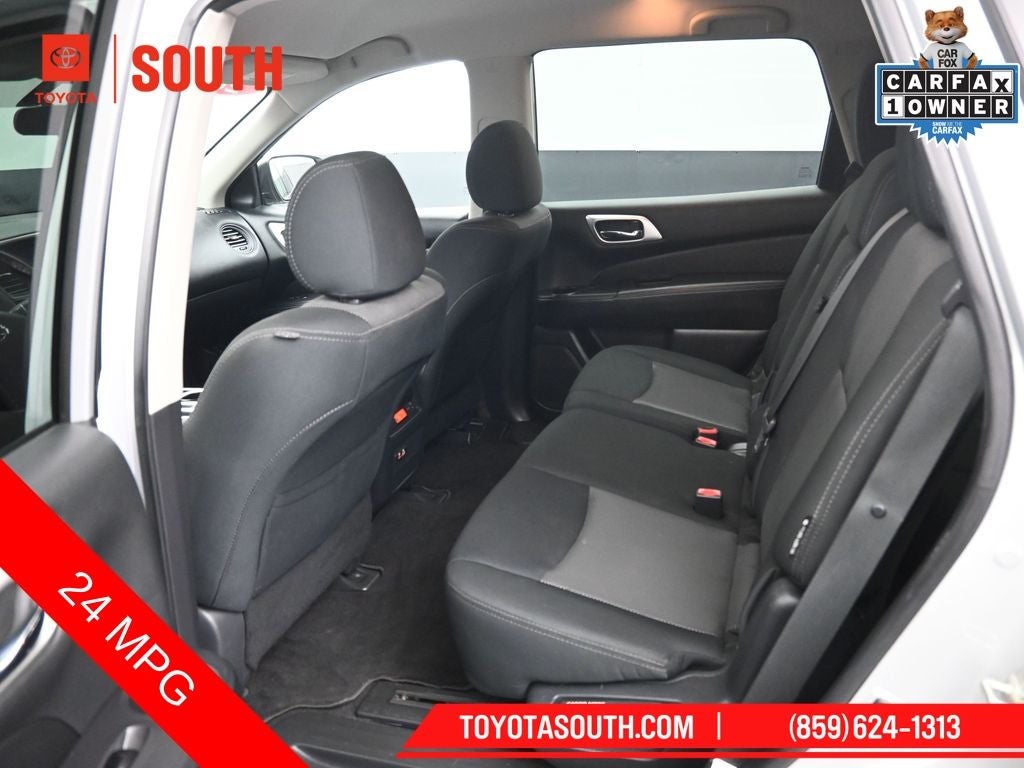 2020 Nissan Pathfinder S