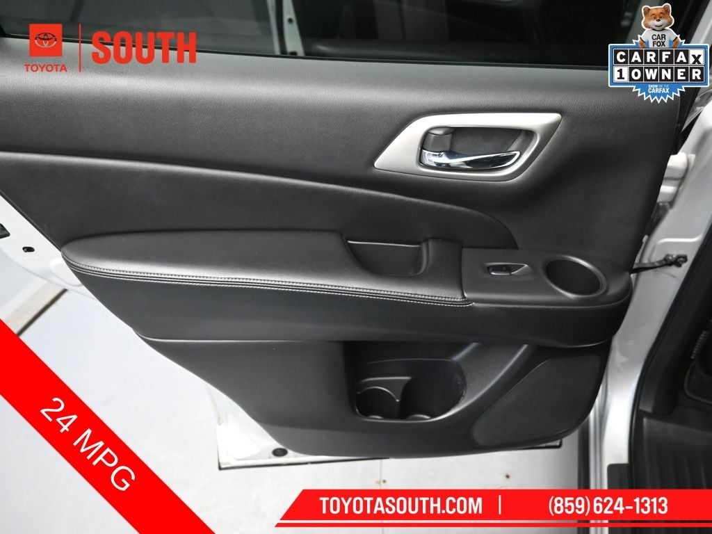 2020 Nissan Pathfinder S