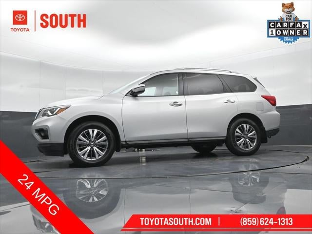 2020 Nissan Pathfinder S