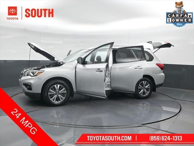 2020 Nissan Pathfinder S