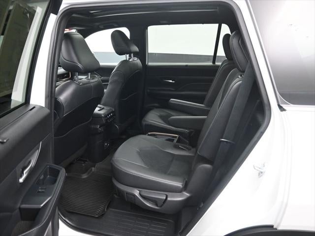 2024 Toyota Grand Highlander Hybrid MAX Platinum