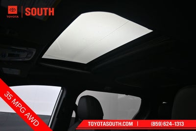 2023 Toyota Sienna XSE 7 Passenger
