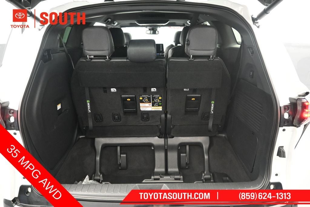 2023 Toyota Sienna XSE 7 Passenger