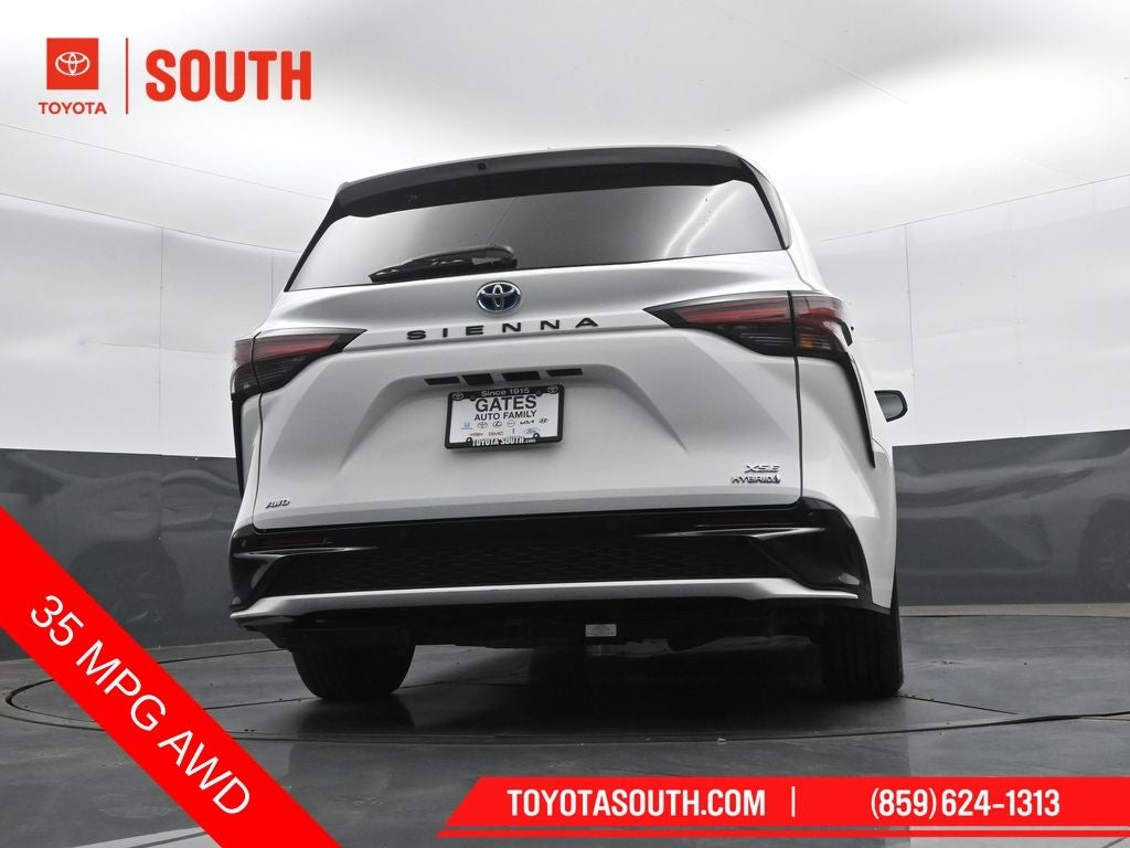 2023 Toyota Sienna XSE 7 Passenger