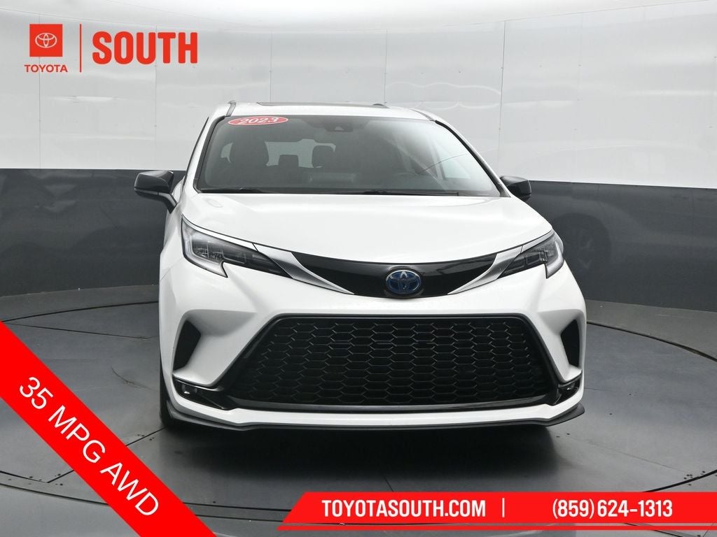2023 Toyota Sienna XSE 7 Passenger