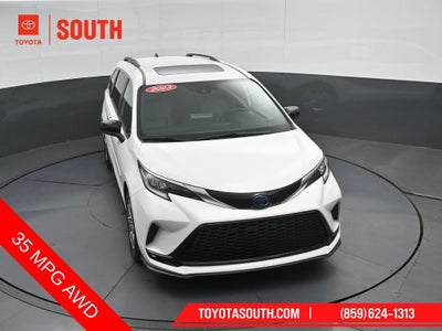 2023 Toyota Sienna XSE 7 Passenger