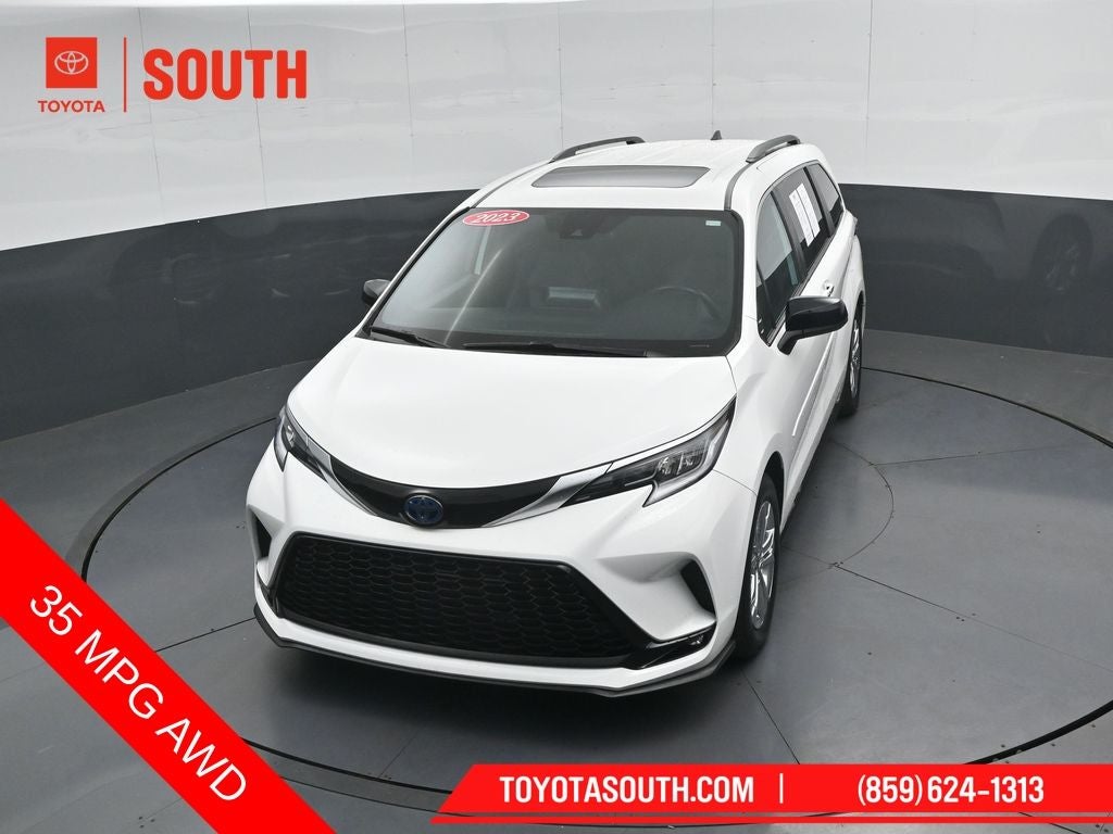 2023 Toyota Sienna XSE 7 Passenger