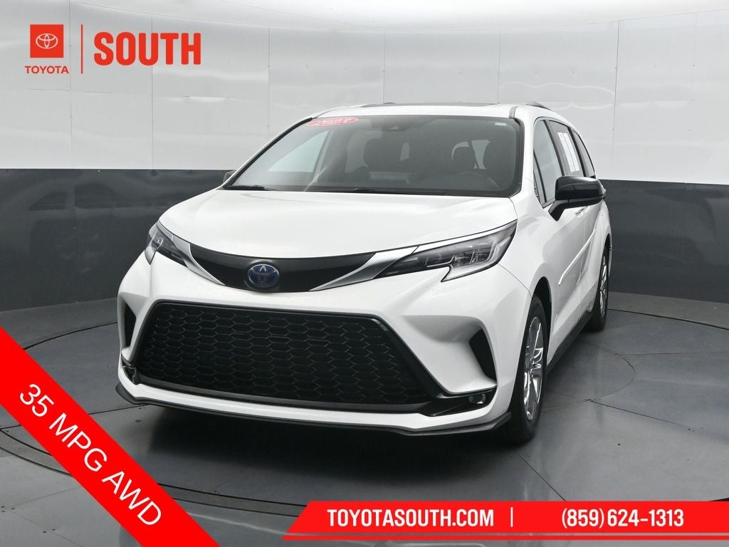2023 Toyota Sienna XSE 7 Passenger