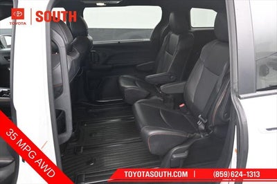 2023 Toyota Sienna XSE 7 Passenger