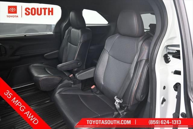 2023 Toyota Sienna XSE 7 Passenger