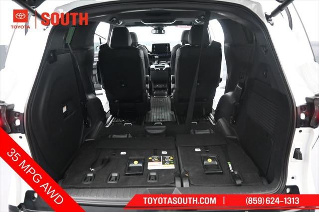 2023 Toyota Sienna XSE 7 Passenger