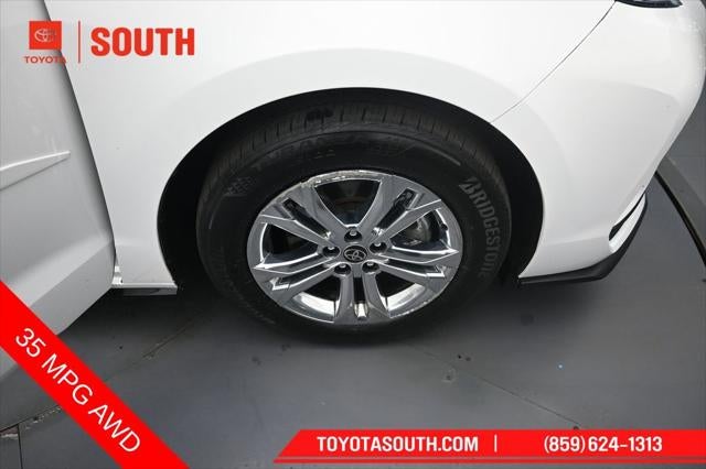 2023 Toyota Sienna XSE 7 Passenger