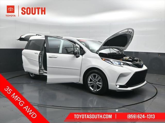 2023 Toyota Sienna XSE 7 Passenger