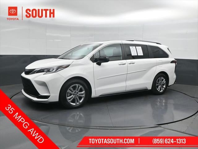 2023 Toyota Sienna XSE 7 Passenger
