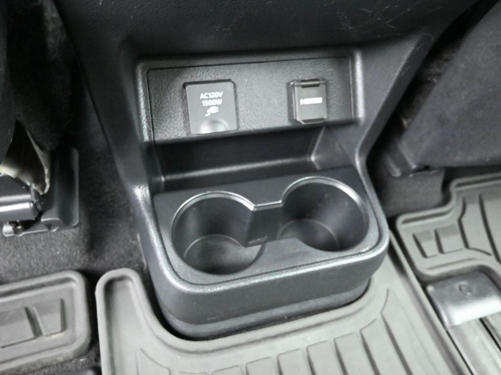 2024 Toyota Sienna Platinum 7 Passenger