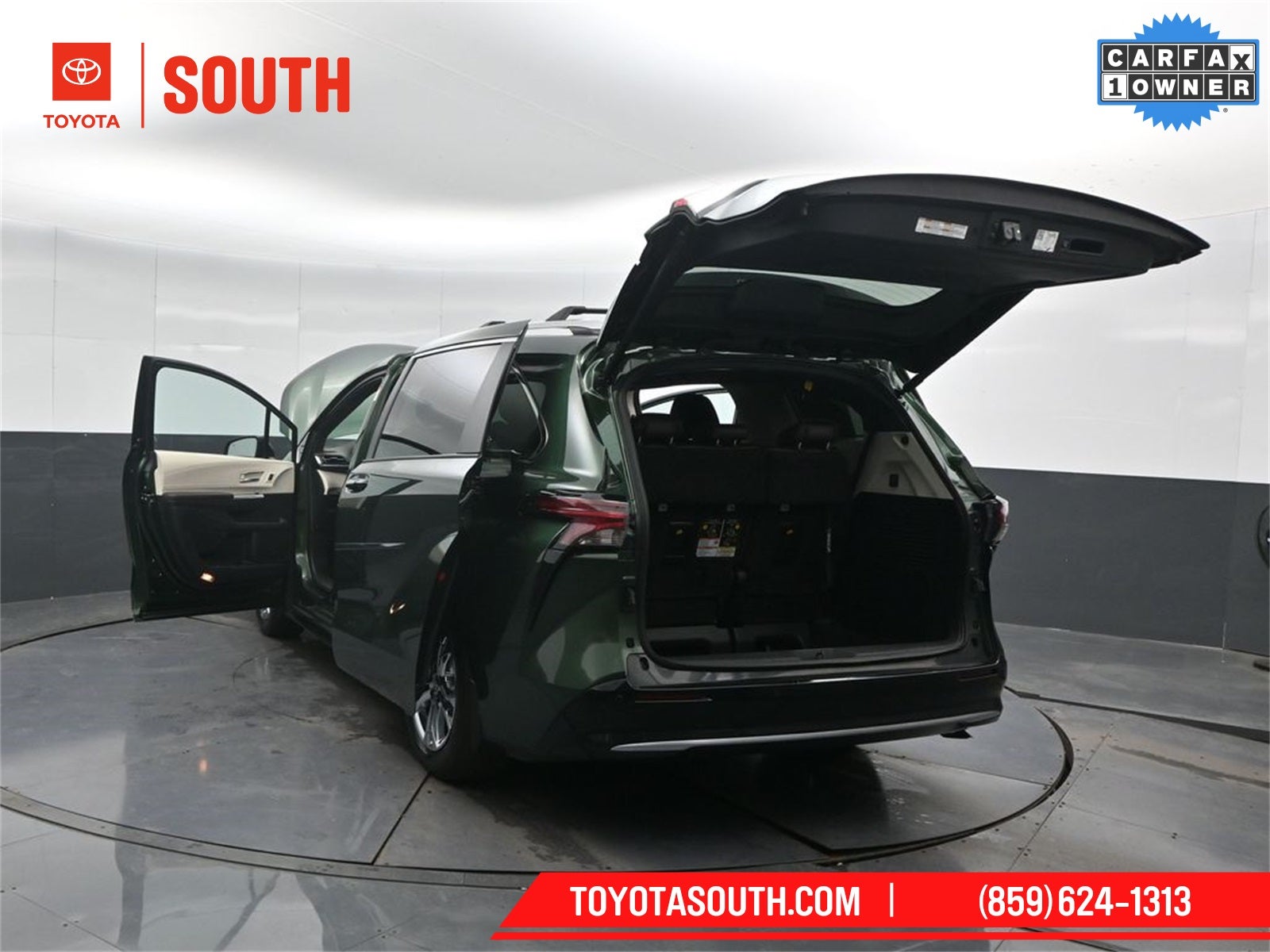 2024 Toyota Sienna Platinum 7 Passenger