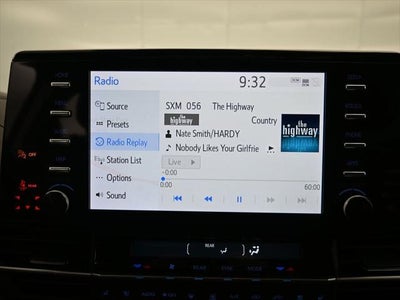 2024 Toyota Sienna Platinum 7 Passenger