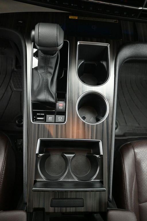 2024 Toyota Sienna Platinum 7 Passenger