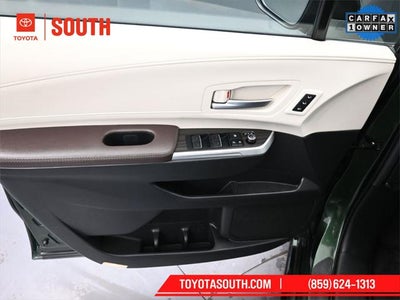 2024 Toyota Sienna Platinum 7 Passenger