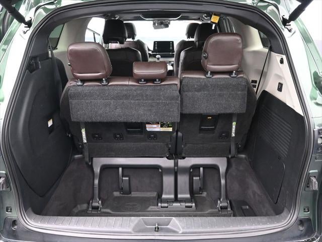 2024 Toyota Sienna Platinum 7 Passenger