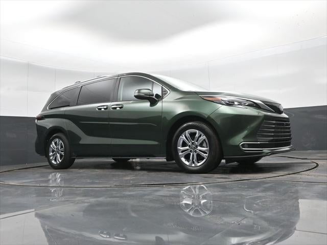 2024 Toyota Sienna Platinum 7 Passenger