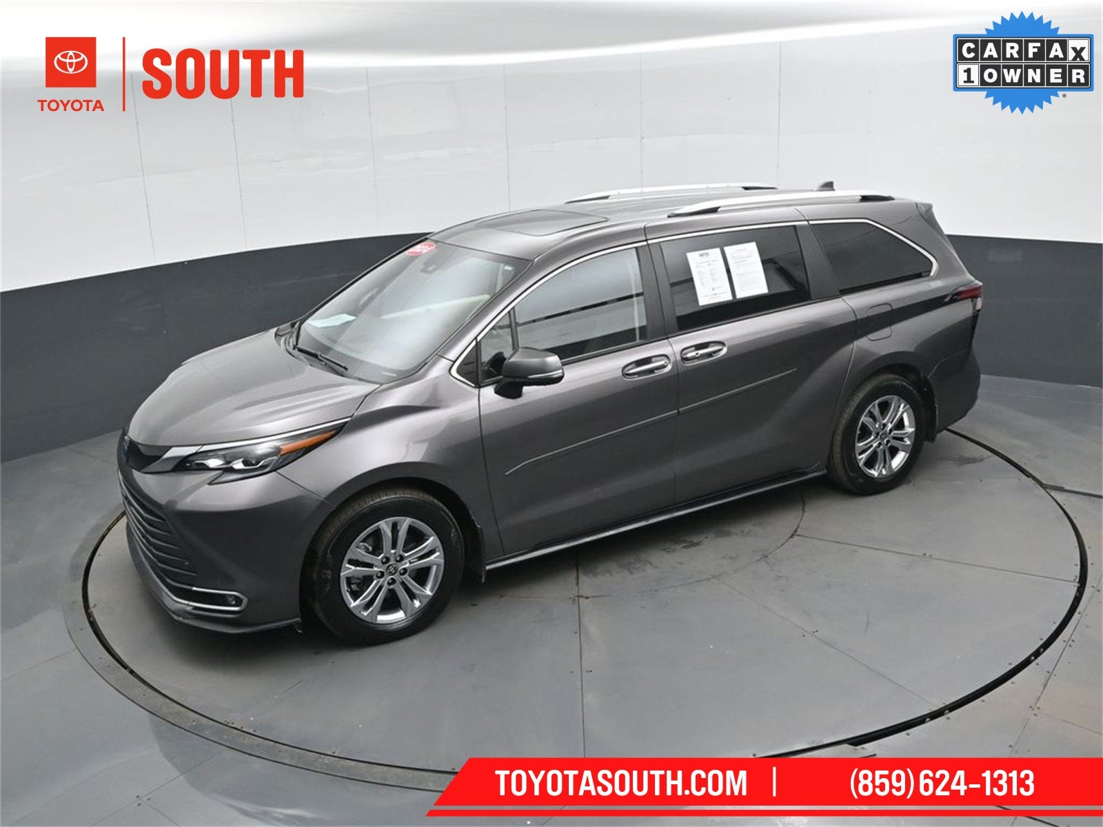 2024 Toyota Sienna Platinum 7 Passenger