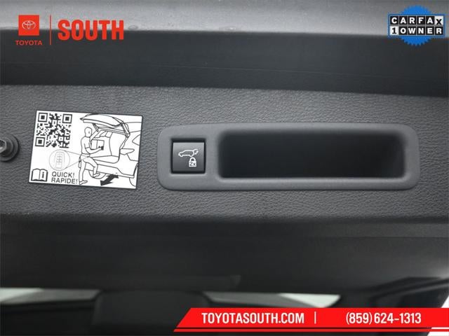 2024 Toyota Sienna Platinum 7 Passenger