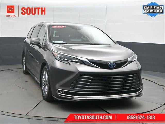 2024 Toyota Sienna Platinum 7 Passenger