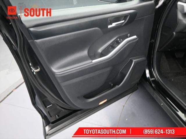 2020 Toyota Highlander Hybrid XLE