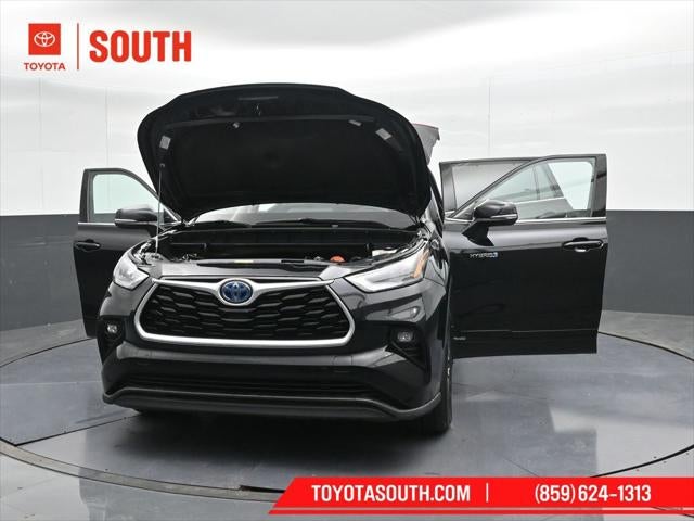 2020 Toyota Highlander Hybrid XLE