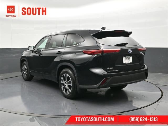 2020 Toyota Highlander Hybrid XLE