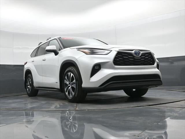 2022 Toyota Highlander Hybrid XLE
