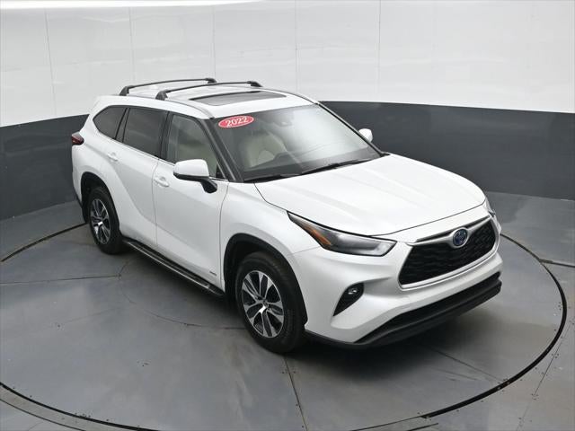 2022 Toyota Highlander Hybrid XLE