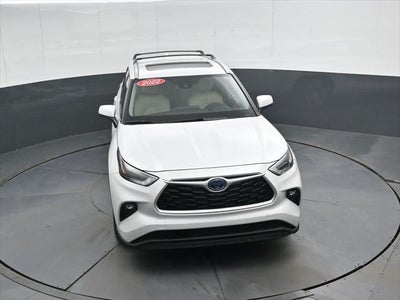 2022 Toyota Highlander Hybrid XLE