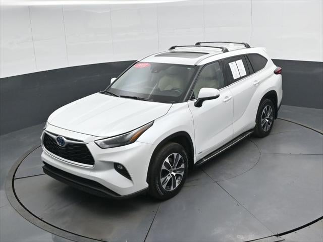 2022 Toyota Highlander Hybrid XLE